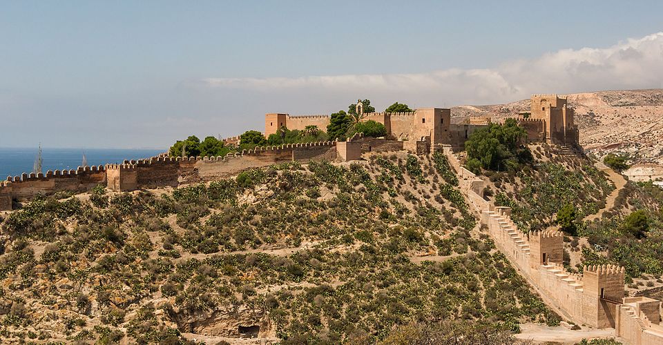 Archivo:Alcazaba 1, Almeria, Spain.jpg
