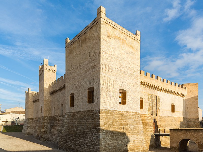 Archivo:Castillo de Marcilla, Marcilla, Navarra, España, 2015-01-06, DD 01.JPG