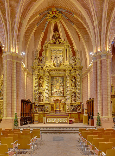 Archivo:Iglesia de San Pedro de los Francos, Calatayud, España, 2014-12-29, DD 046-050 HDR.JPG