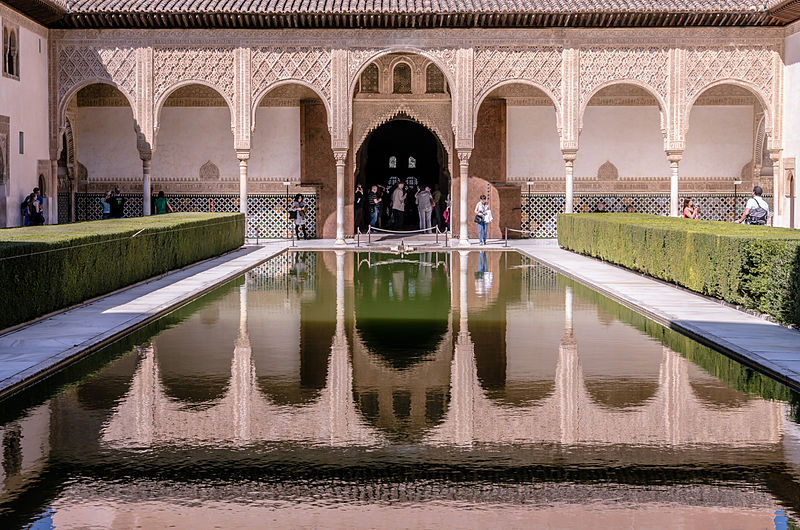 Archivo:Patio Alhambra.jpg