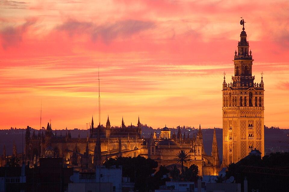 Archivo:El atardecer sobre Santa María.JPG