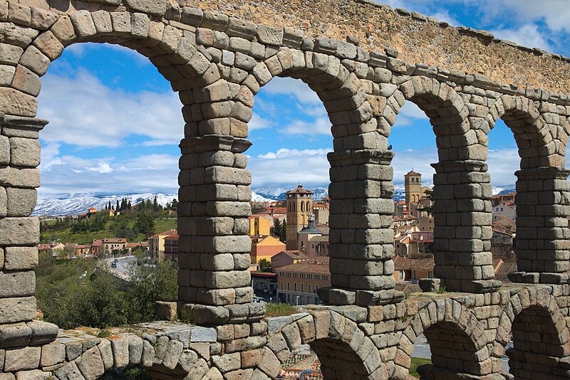 Archivo:Segovia - Aqueduct - 2.jpg