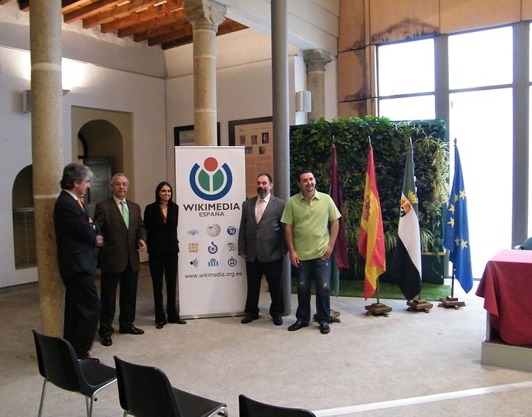 Archivo:Wiki Loves Monuments Spain 2011 Awards Ceremony 7.jpg