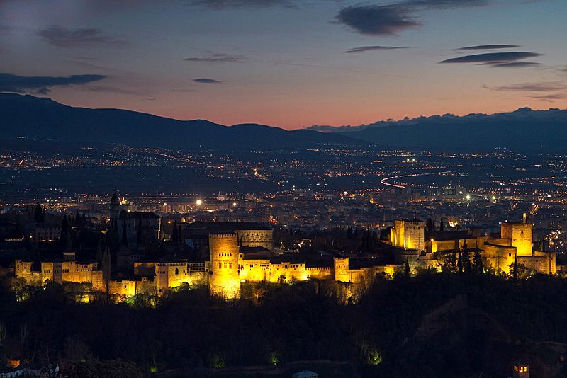 Archivo:Alhambra palace and surrounding area.jpg