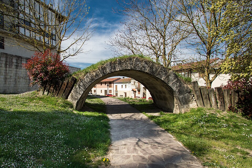 Archivo:Salvatierra Agurain.jpg