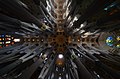 Croisée du transept - Sagrada Familia (Barcelone).JPG