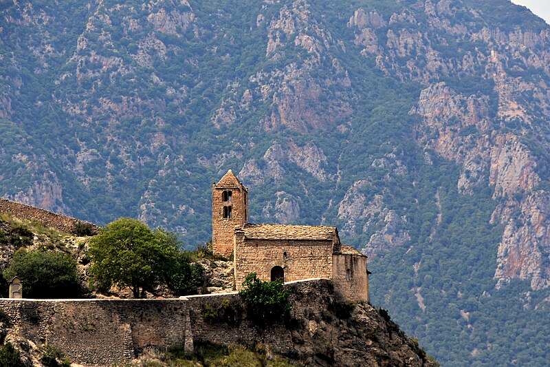 Archivo:Santa Maria de Castell-llebre, Peramola, Alt Urgell, Lleida.jpg