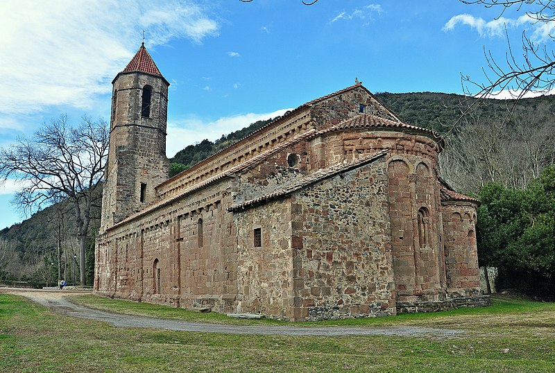 Archivo:Monasterio de Sant Joan les Fonts (13).JPG