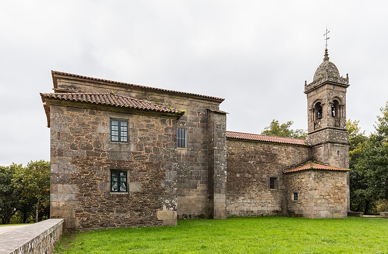 Archivo:Iglesia de Santa Susana, Parque Alameda, Santiago de Compostela, España, 2015-09-23, DD 61.jpg