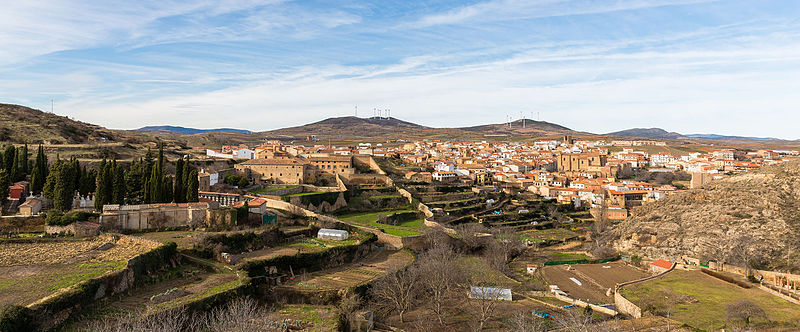 Archivo:Vista de Ágreda, España, 2015-01-02, DD 021.JPG